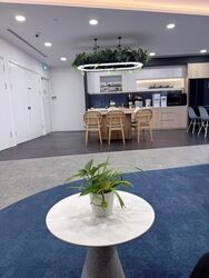Lippo Centre (D2), Office #576175191
